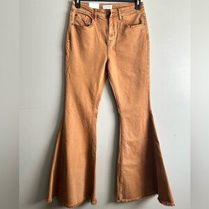 Shyanne Tan/Light Brown High Rise Wide Flare Leg  Jeans w/Frayed Hem